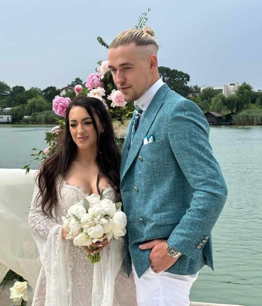 Unirea două inimi într-o nuntă de vis: Larisa Iordache și Cristian Chiriță iși sărbătoresc dragostea