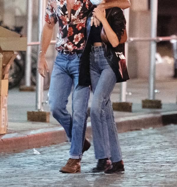 Nou cuplu în showbiz-ul românesc! Cei doi au confirmat relația. De când sunt împreună?