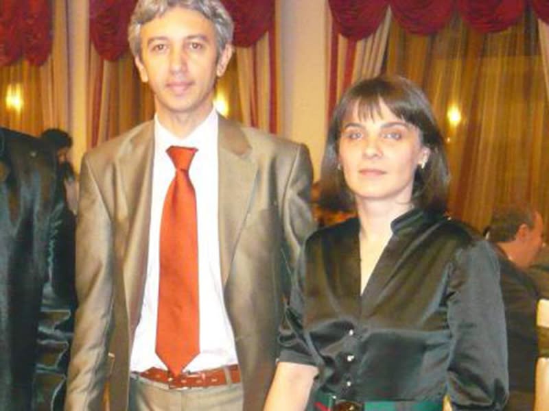 Cine este Emilia Bățău, partenera de viaţă a lui Dan Diaconescu .Cei doi sunt de aproape patru decenii împreună, dar nu s-au căsătorit