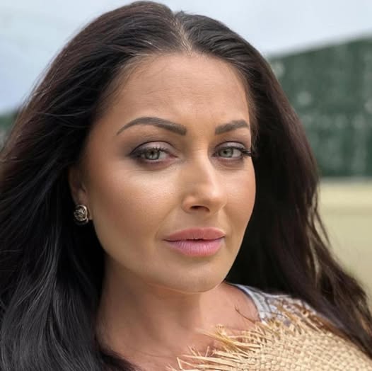 Dezastrul făcut de Gabriela Cristea în bucătărie. Vedeta a amuzat întreaga lume; „Credeți că sunt perfectă, dar nimic nu mi-a ieșit”