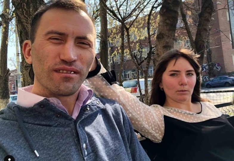 Viorel Stegaru, apariție total neașteptată, la aproape un an de la divorț! Cu cine a fost surprins fostul soț al Vulpiței din Blăgești și cum a ajuns să arate acum?