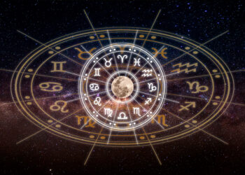 Horoscop 23 martie 2025: O zodie se confruntă cu ecoul greșelilor din trecut. Trecutul revine și aduce lecții dure, iar karma își cere drepturile