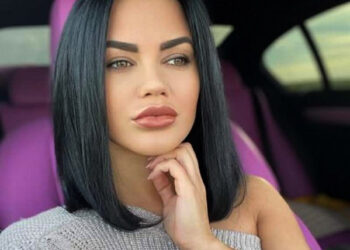 Carmen de la Sălciua a avut parte de o surpriză neașteptată – și nu tocmai plăcută – când a ajuns acasă. „Ia să vedem ce face… să fie în căutare de găini, oare?”
