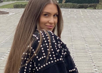 Oana Radu a mâncat peste o sută de eclere deodată! Artista a dezvăluit și motivul din spatele acestei isprăvi