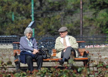 Ce trebuie să facă pensionarii până la 31 martie pentru a nu pierde pensia și bonusul din luna aprilie