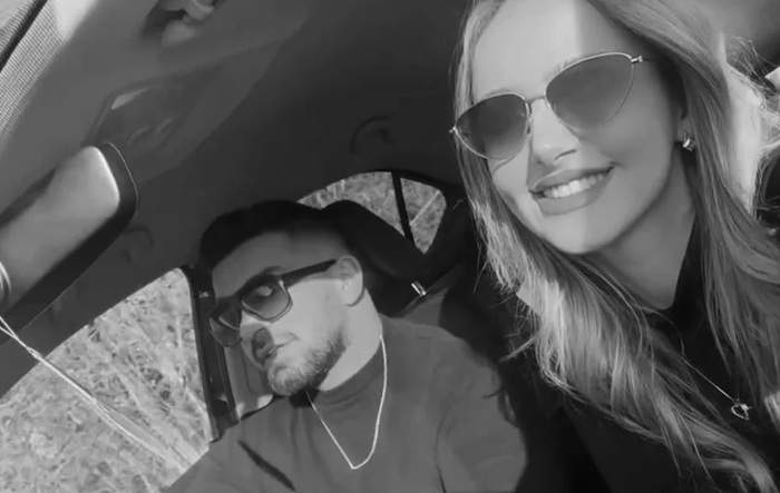 Ancuța, iubita lui Andrei Pernes, a fost copleșită de lacrimi în fața mormântului tânărului. Durerea este imensă, la doar o săptămână de la înmormântare, exprimată printr-un strigăt: „Sufletul meu”