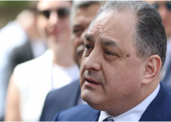 Vanghelie, atacat violent în centrul Capitalei. S-a întors acasă fără haine