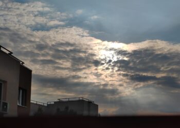 Vremea devine imprevizibilă în aprilie. Cum arată prognoza meteo pentru următoarele săptămâni