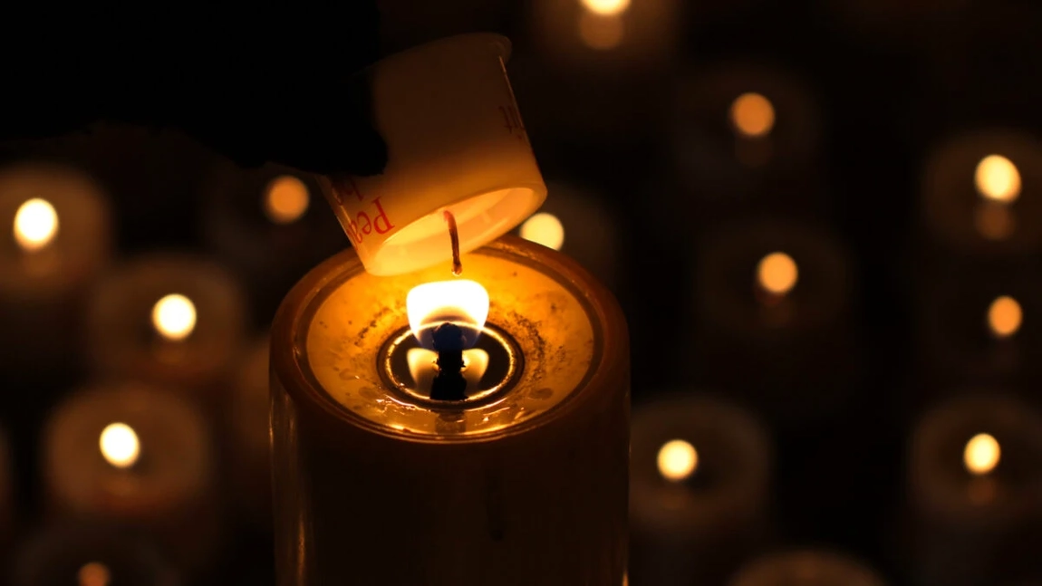S-a stins o legendă a filmului și muzicii. Actrița și cântăreața suferea de Alzheimer
