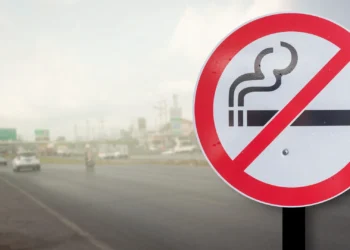 Interzis la fumat! România introduce noi reguli stricte. Amendă pentru cei care nu se conformează