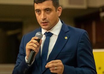 George Simion, în centrul unui conflict internațional! Gestul liderului AUR care stârnește controverse și reacții puternice în afara țării