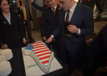 Mesaj cu tentă acidă! Vicepreședintele Parlamentului European, replică dură pentru George Simion, după gestul controversat al liderului AUR