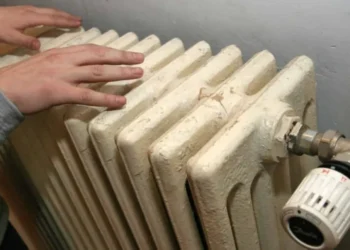Ai plătit degeaba? Legea îți permite să recuperezi sumele date pentru căldura și apa caldă lipsă
