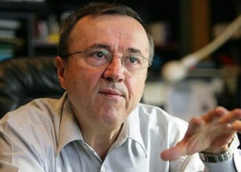 Ion Cristoiu, dus de urgență la spital în urma unei căzături pe gheață