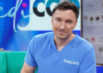 Recomandarea medicului Mihail Pautov: cel mai eficient sirop de tuse pe care îl poți prepara acasă