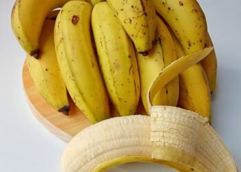 Medicii au dezvăluit că mâncatul bananelor duce la… vezi mai jos