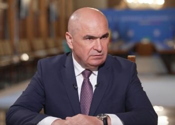 Persoanele care ar putea să nu mai plătească impozite deloc. Bolojan a făcut anunțul