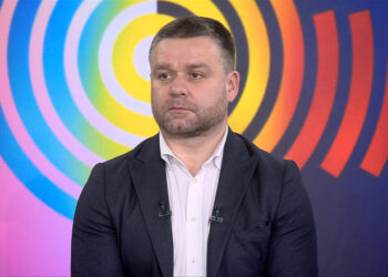 Lovitură dură pentru pensionari! Primăria Capitalei vrea să elimine o gratuitate importantă pentru vârstnici