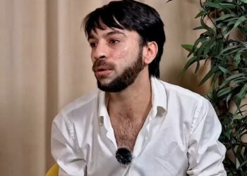 Fiul Luminiței Anghel, confesiune uluitoare! Ce venituri are și de ce a ajuns să se roage la Fecioara Maria