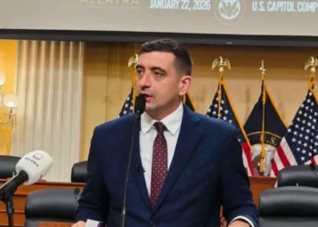 Furia liberalilor după gestul lui George Simion. Se cere pedepsirea liderului AUR: „O minciună grosolană”
