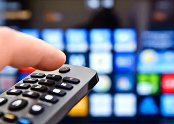 Știrea momentului ÎN TELEVIZIUNE anunță o MIȘCARE FĂRĂ PRECEDENT care poate rescrie divertismentul din România. Află ce se pregătește și cine e implicat