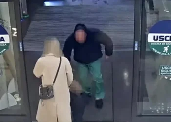 Român reținut în Italia pentru tentativă de răpire a unei fetițe de un an și jumătate. Copila, rănită grav