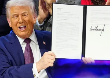 De ce este considerată o „șarlatanie” inițiativa de pace a lui Trump și ce ar trebui să facă președintele României: „Mai și vrea câte un miliard de la găinile internaționale”