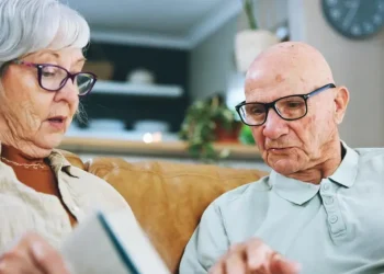 Mica Recalculare LOVEȘTE DIRECT în pensionari. Documentele lipsă pot tăia sume importante