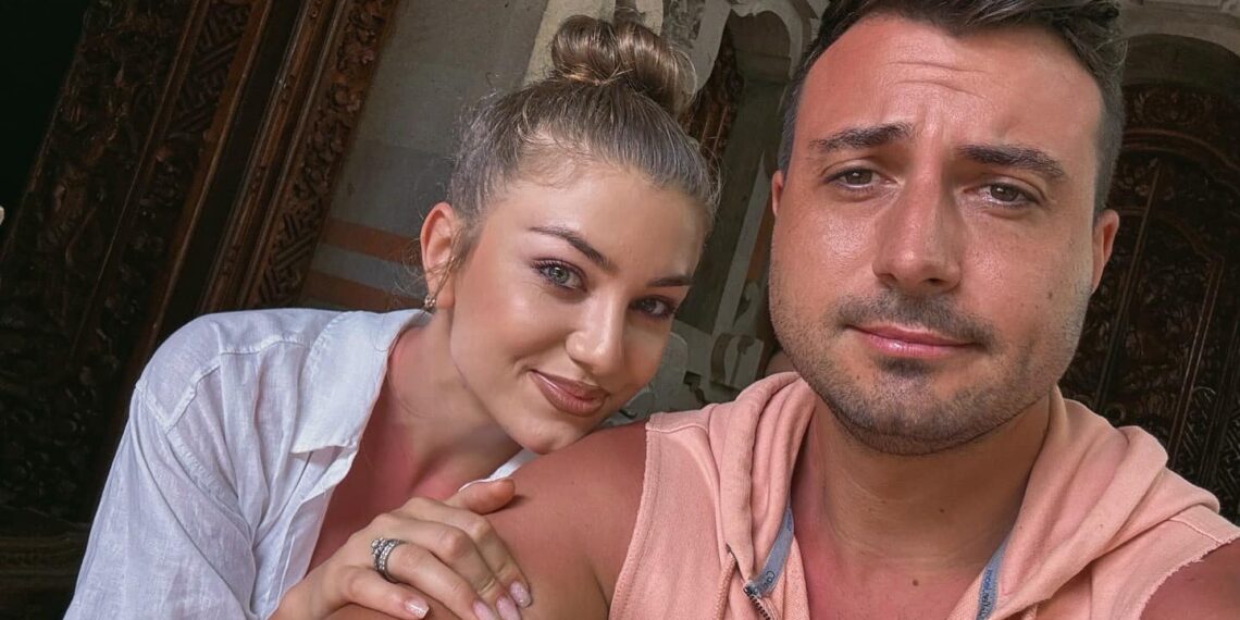 Codruta filip si valentin sanfira au divortat