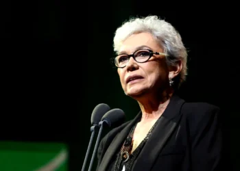 Https www.gandul.ro wp content uploads 2026 04 oana pellea il acuza pe nicusor dan ati mediat prost conflictul a explodat 1280x853