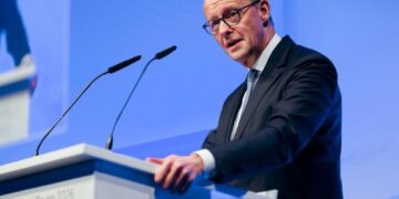 Merz la tribuna 1000x600