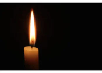 Obit candle 1504968095 8588 1513104220