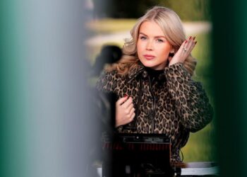 Purtatoarea de cuvant a casei albe anunta ca e gravida si ii multumeste lui donald trump pentru asta