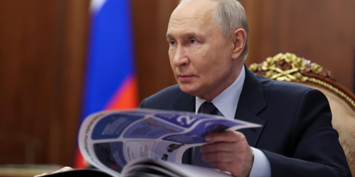 Rusia pregateste o lege care sa i permita lui putin sa trimita legal trupe in strainatate proiect depus dupa avertismente nato