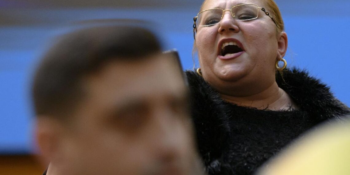 Sos nu va vota motiunea de cenzura diana sosoaca aur este copilul psd