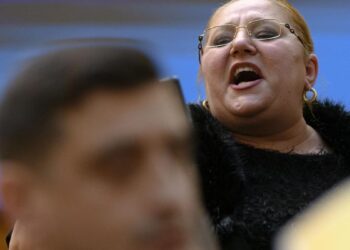Sos nu va vota motiunea de cenzura diana sosoaca aur este copilul psd