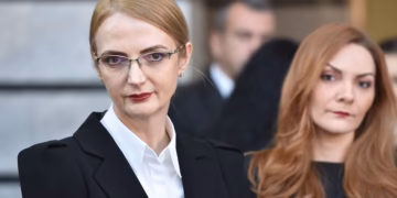 1750691763 lia savonea