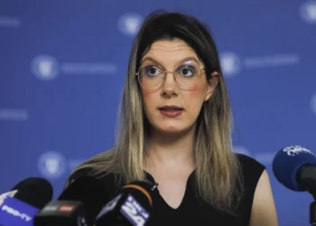 Diana Buzoianu ministra Mediului