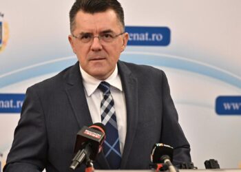 Aur nu voteaza guvernul vestea dungaciu poti sa l pui in fruntea lui si pe papa de la roma ca tot nu va functiona