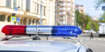 Caz CUTREMURĂTOR! Un băiețel de numai 3 ani a mvrit după ce a fost uitat în mașină