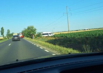 Un șofer de microbuz și-a pierdut viața după ce i s-a făcut rău în timp ce conducea. Cei șase pasageri au…