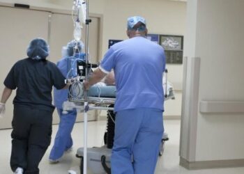 Legea salarizarii include un program pilot in spitale medicii vor fi platiti in functie de performanta cseke attila poate fi extins 1066813 600x300