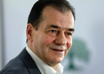 Ludovic Orban a luat cuvântul pe scena Congresului PNL: „Vă rog să mă iertați!”