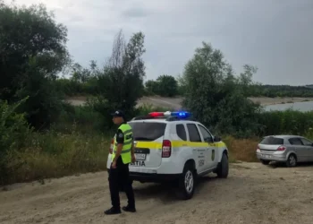 Descoperire ȘOCANTĂ! Rămășițele a două femei au fost găsite în saci, scufundați cu greutăți, în lacul…