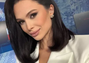 Surpriză la Realitatea Plus! Fiica unui cunoscut om de afaceri îi ia locul Ancăi Alexandrescu