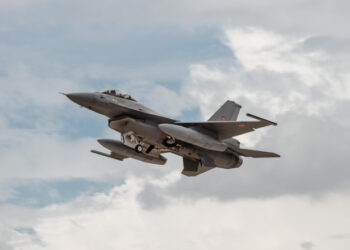 ALERTĂ maximă! Un avion F-16 a doborât o dronă pe teritoriul României