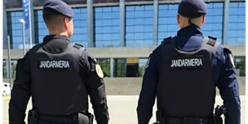 Intervenție dramatică pe Podul Basarab. Jandarmii au salvat un bărbat care…