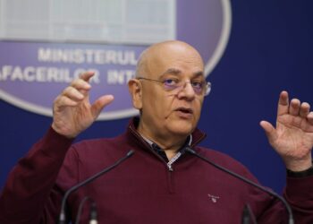 Raed Arafat reacționează după sechestrul pus pe avere