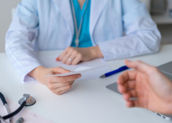 Nu ai asigurare medicală? Ce analize poți face gratuit