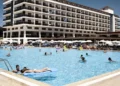 Tragedie la piscină! O fetiță de 7 ani s-a înecat, iar familia cere adevărul